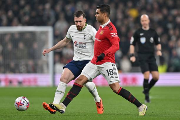 在巴黎羽毛 在巴黎羽毛