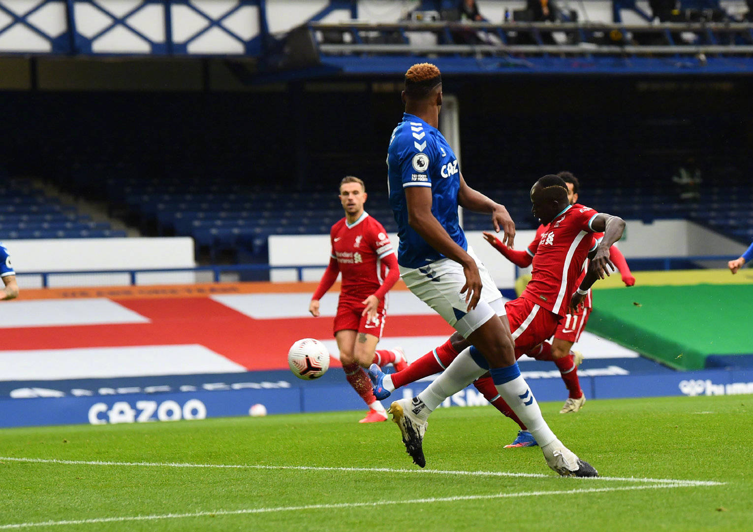 显倾向于主 显倾向于主